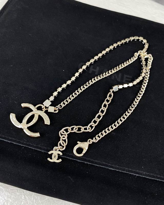 Chanel necklace 07yxh23